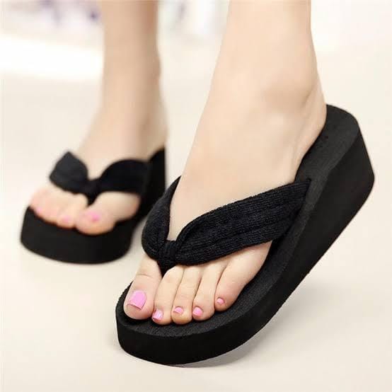 PLAIN VELVET SLIPPER